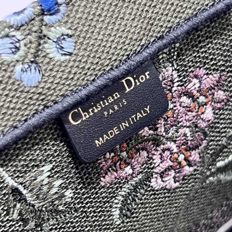 Christian Dior Shopping Bags